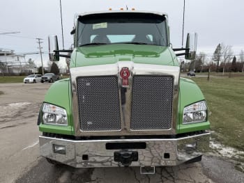 2025 Kenworth T880 SJ169668