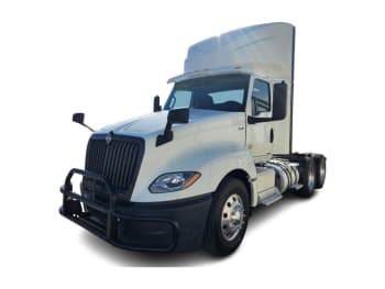 2021 International LT Series UMN145463