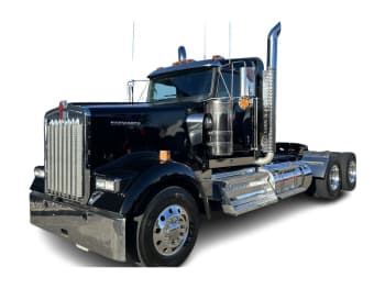 2025 Kenworth W900L USR177257