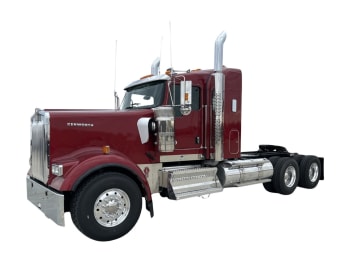2027 Kenworth W900L VR234541