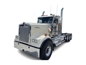 2027 Kenworth W900L VR267548