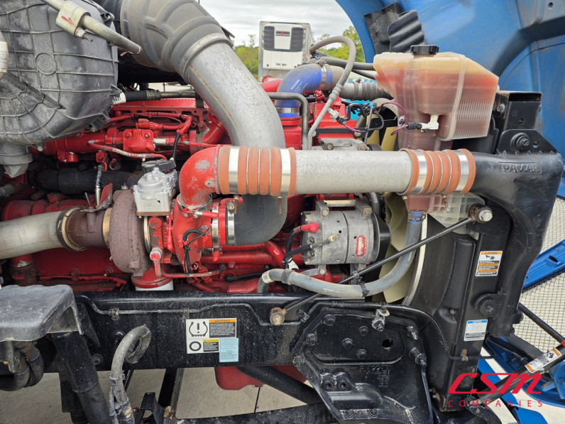 Passenger side engine for this 2022 Kenworth T680 (Stock number: UNJ467081)