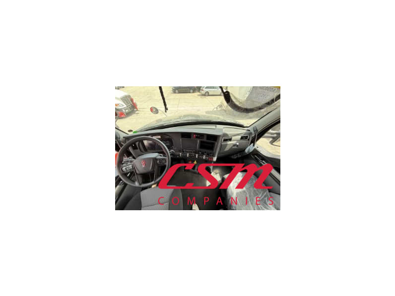 Interior dash for this 2026 Kenworth T880 (Stock number: TF195790)