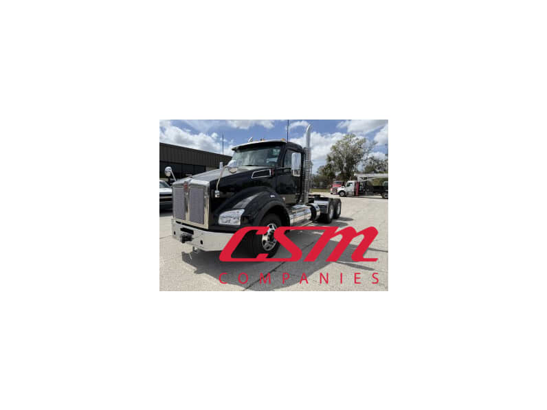 Exterior front drivers side for this 2026 Kenworth T880 (Stock number: TF195790)