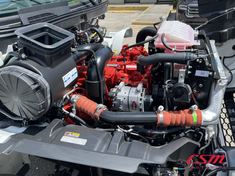 Passenger side engine for this 2026 Hino L7 (Stock number: T5T50402)