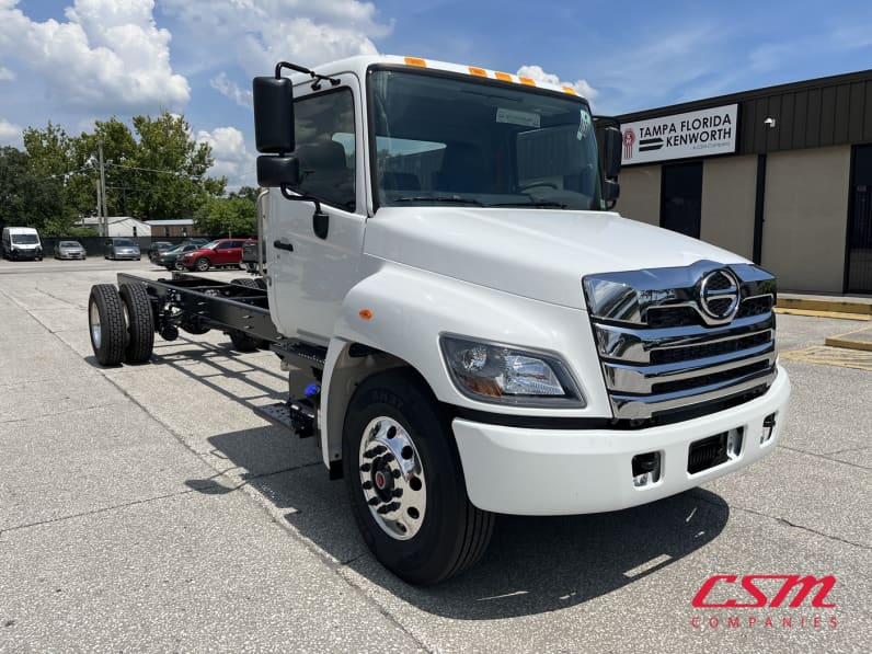 Exterior front passenger side for this 2026 Hino L7 (Stock number: T5T50402)