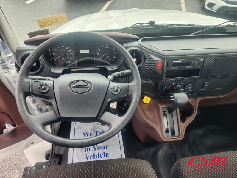 Interior dash for this 2025 Hino L6 (Stock number: T5T50042)