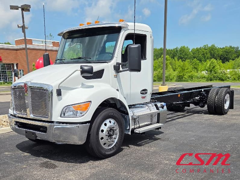 Exterior front drivers side for this 2025 Kenworth T280 (Stock number: SM169879)