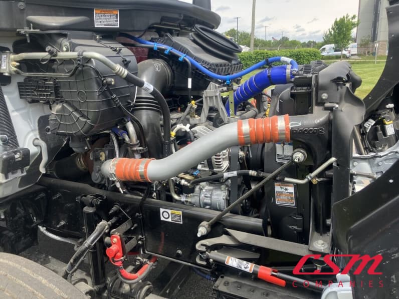 Passenger side engine for this 2026 Kenworth T280 (Stock number: TM219519)