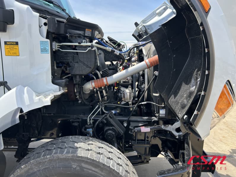Passenger side engine for this 2025 Kenworth T480 (Stock number: SM177626)