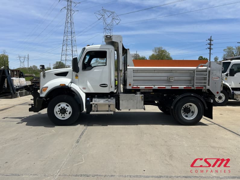 Exterior full driver side for this 2025 Kenworth T480 (Stock number: SM177623)