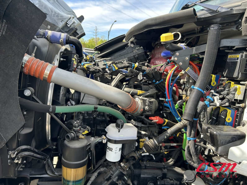 Drivers side engine for this 2025 Kenworth T480 (Stock number: SM177619)