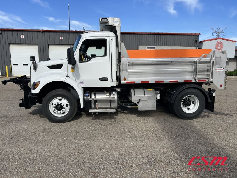 Exterior full driver side for this 2026 Kenworth T280 (Stock number: TM229052)