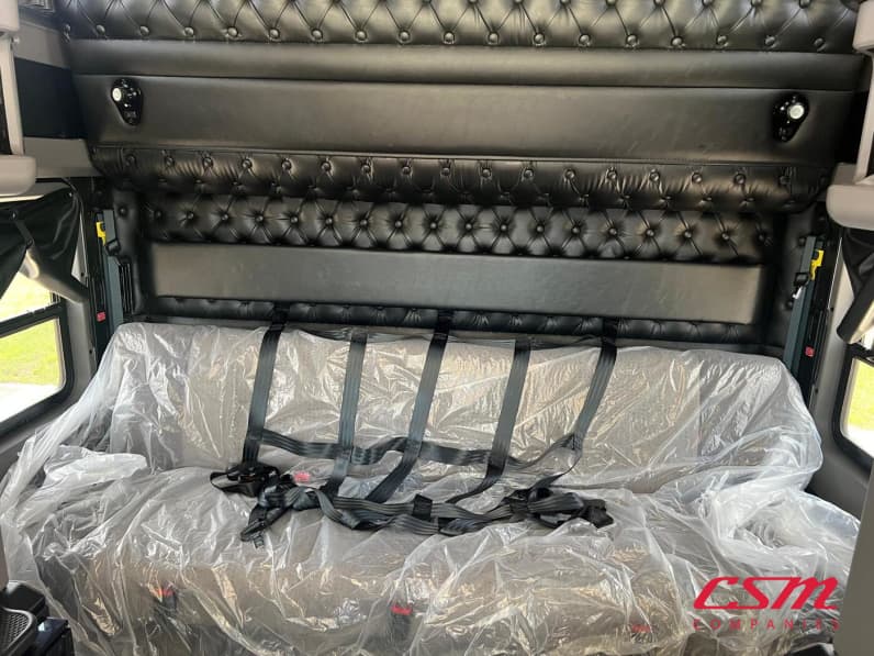 Interior wide sleeper view for this 2027 Kenworth W900L (Stock number: VR249790)