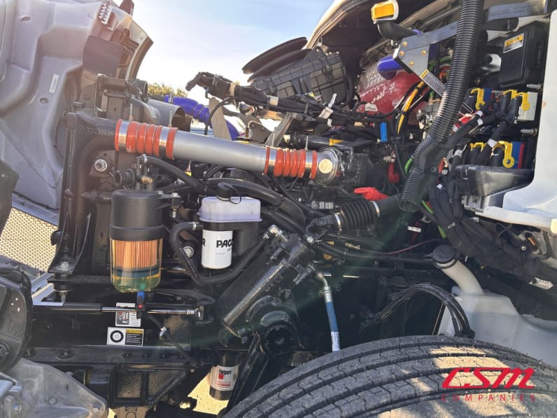 Drivers side engine for this 2027 Kenworth T480 (Stock number: VJ239775)