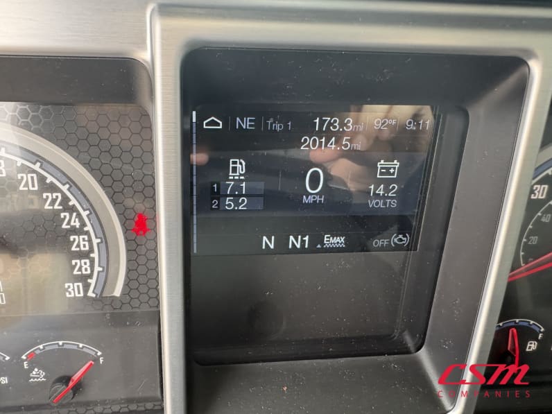 Mileage for this 2027 Mack Pinnacle PI64 (Stock number: VM021599)