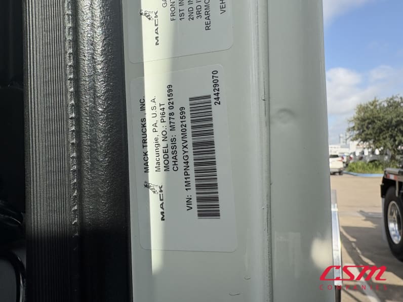 VIN tag for this 2027 Mack Pinnacle PI64 (Stock number: VM021599)