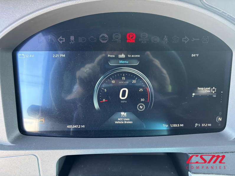 Mileage for this 2023 Kenworth T680 (Stock number: UPJ216901)