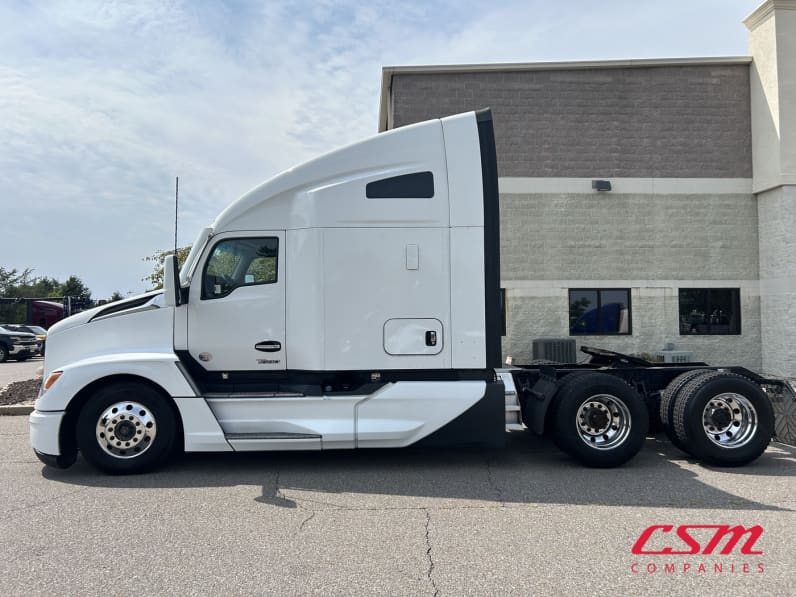 Exterior full driver side for this 2023 Kenworth T680 (Stock number: UPJ216846)