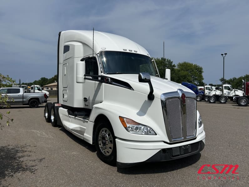 Exterior front passenger side for this 2023 Kenworth T680 (Stock number: UPJ216846)