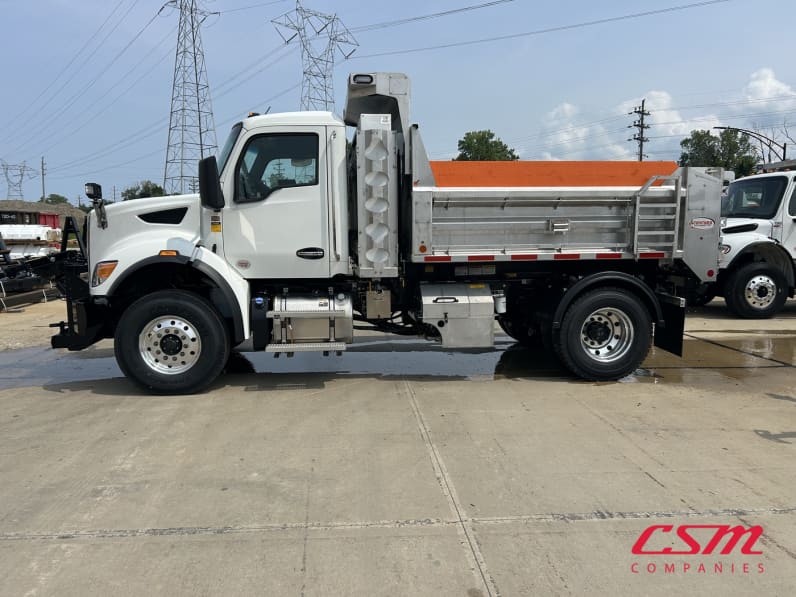 Exterior full driver side for this 2026 Kenworth T480 (Stock number: TM223819)