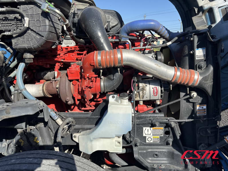 Passenger side engine for this 2023 Kenworth T680 (Stock number: UPJ216761)