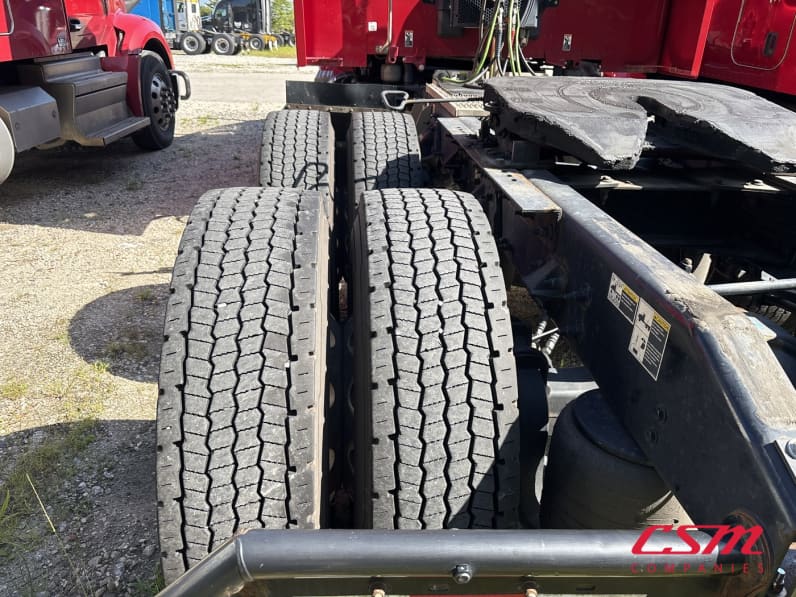 Driver side rear frame and tire tread for this 2023 Peterbilt 579 (Stock number: UPD806287)