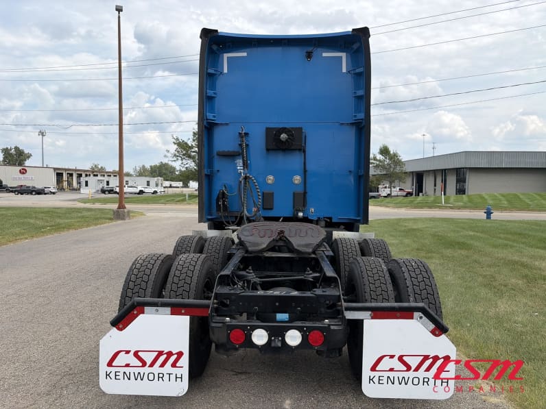 Exterior full rear view for this 2023 Kenworth T680 (Stock number: UPJ216940)