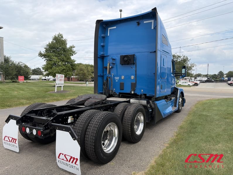 Exterior rear passenger side for this 2023 Kenworth T680 (Stock number: UPJ216985)