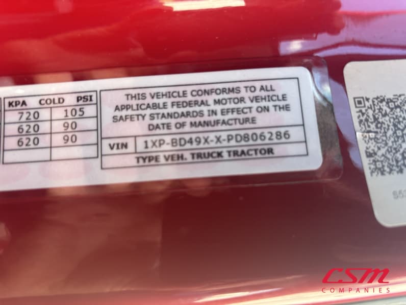VIN tag for this 2023 Peterbilt 579 (Stock number: UPD806286)