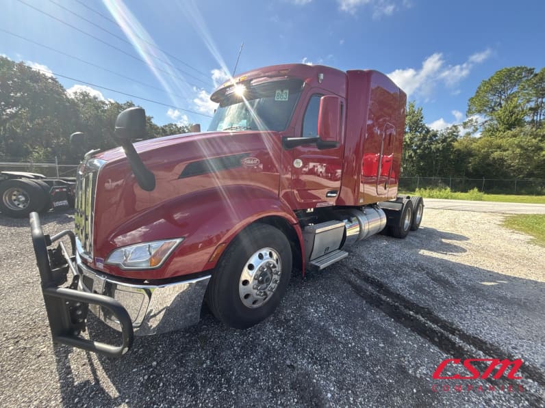 Exterior front drivers side for this 2023 Peterbilt 579 (Stock number: UPD806286)
