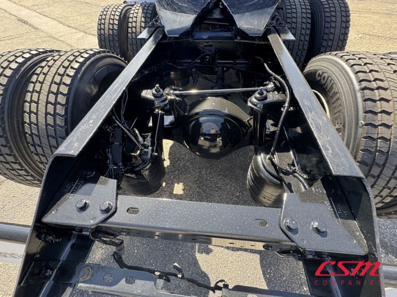 Center rear frame for this 2023 Kenworth T680 (Stock number: UPJ216783)