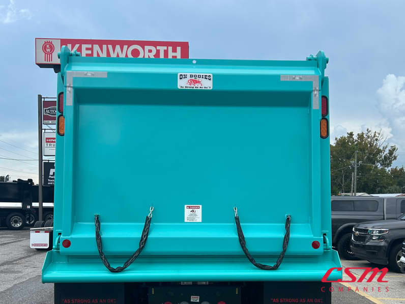 Exterior full rear view for this 2027 Kenworth W990 (Stock number: VJ266990)