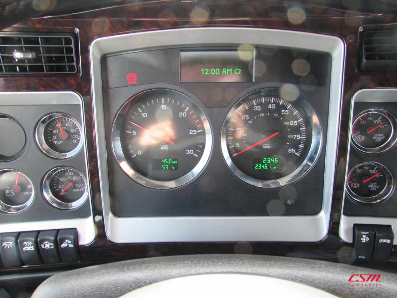 Mileage for this 2027 Kenworth W900L (Stock number: VR234525)