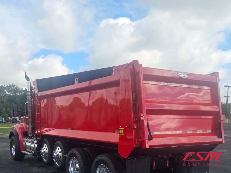 Exterior rear driver side for this 2026 Kenworth T880S (Stock number: TJ229162)