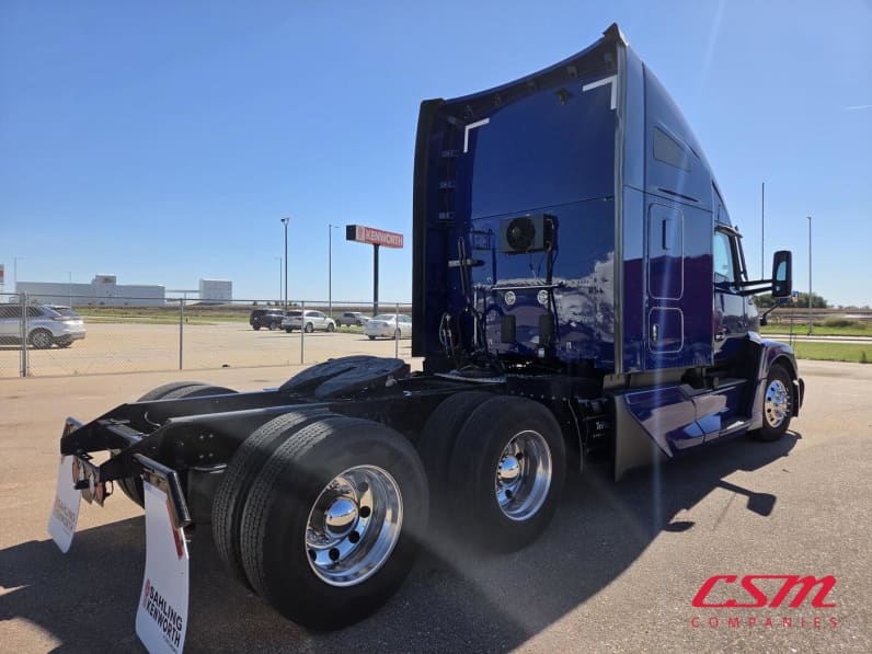 Exterior rear passenger side for this 2023 Kenworth T680 (Stock number: UPJ216993)