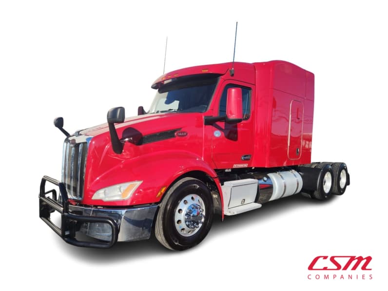 Featured image with white background for this 2023 Peterbilt 579 (Stock number: UPD806295)