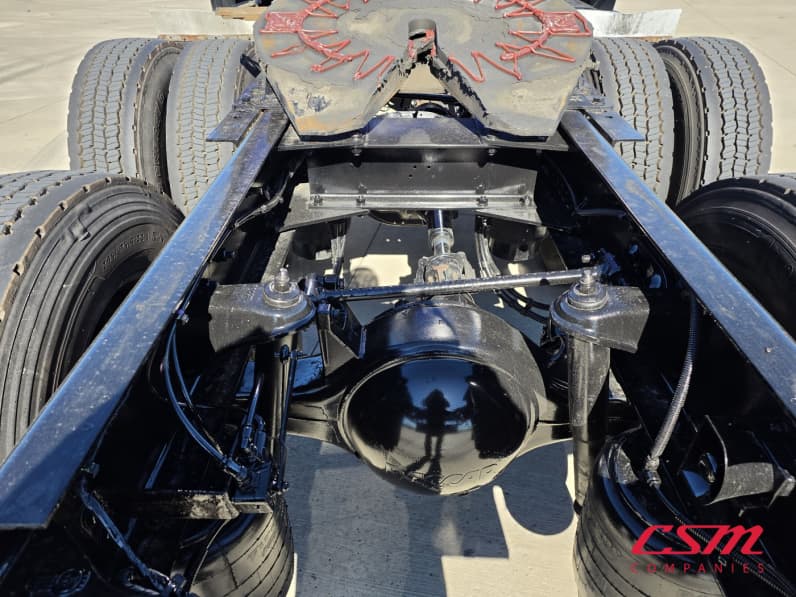 Center rear frame for this 2023 Kenworth T680 (Stock number: UPJ216963)