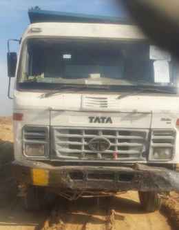 Tata 2518