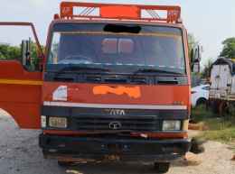 Tata 909