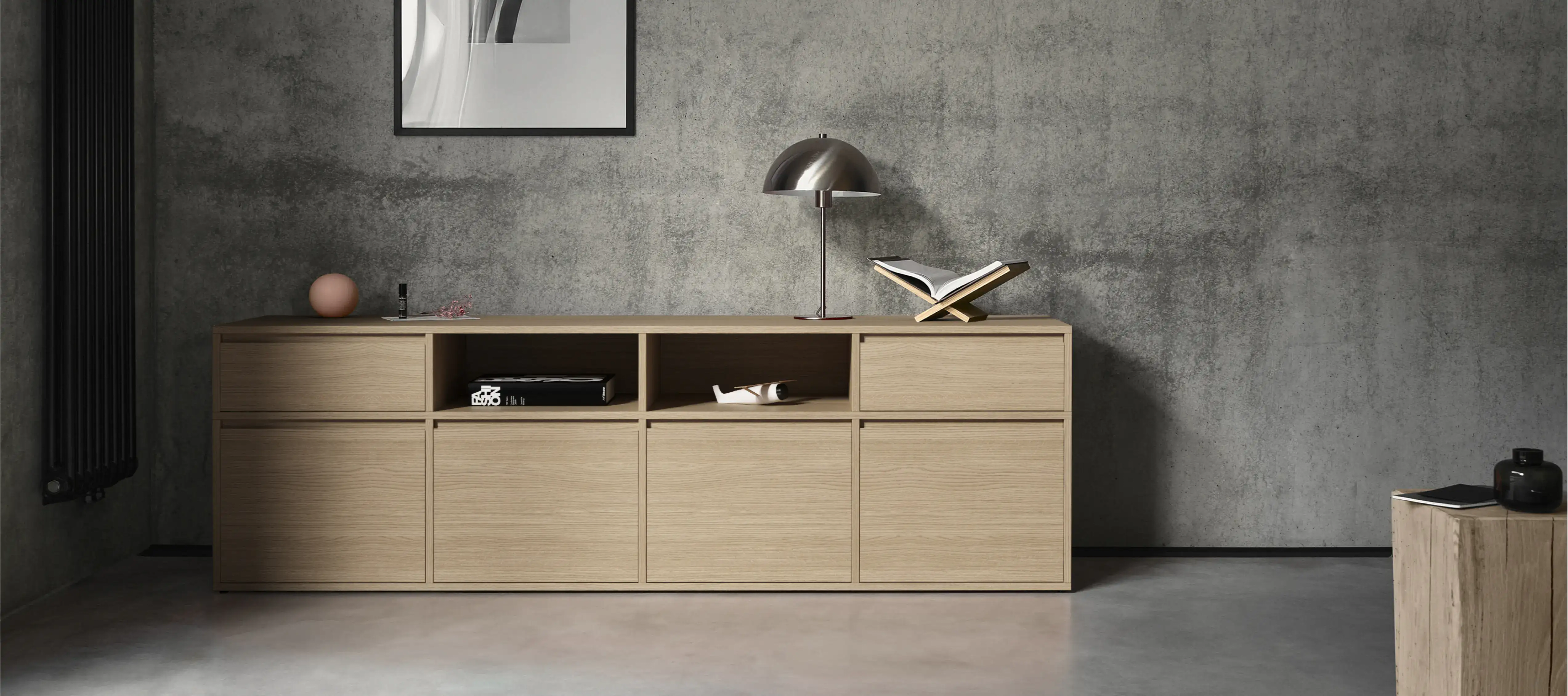 t01v/oak Credenza