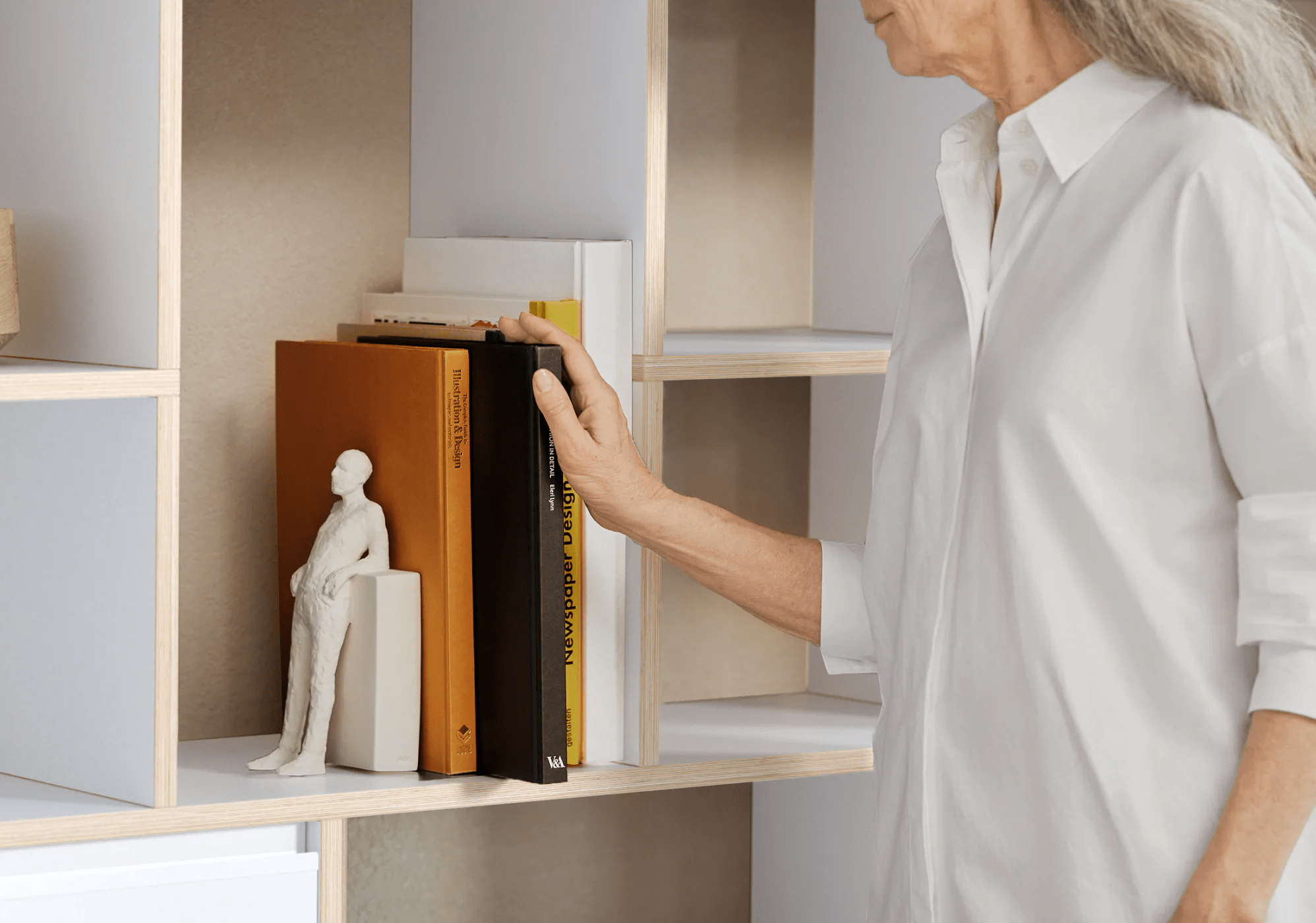 Bookcase in White with Doors and Drawers 3