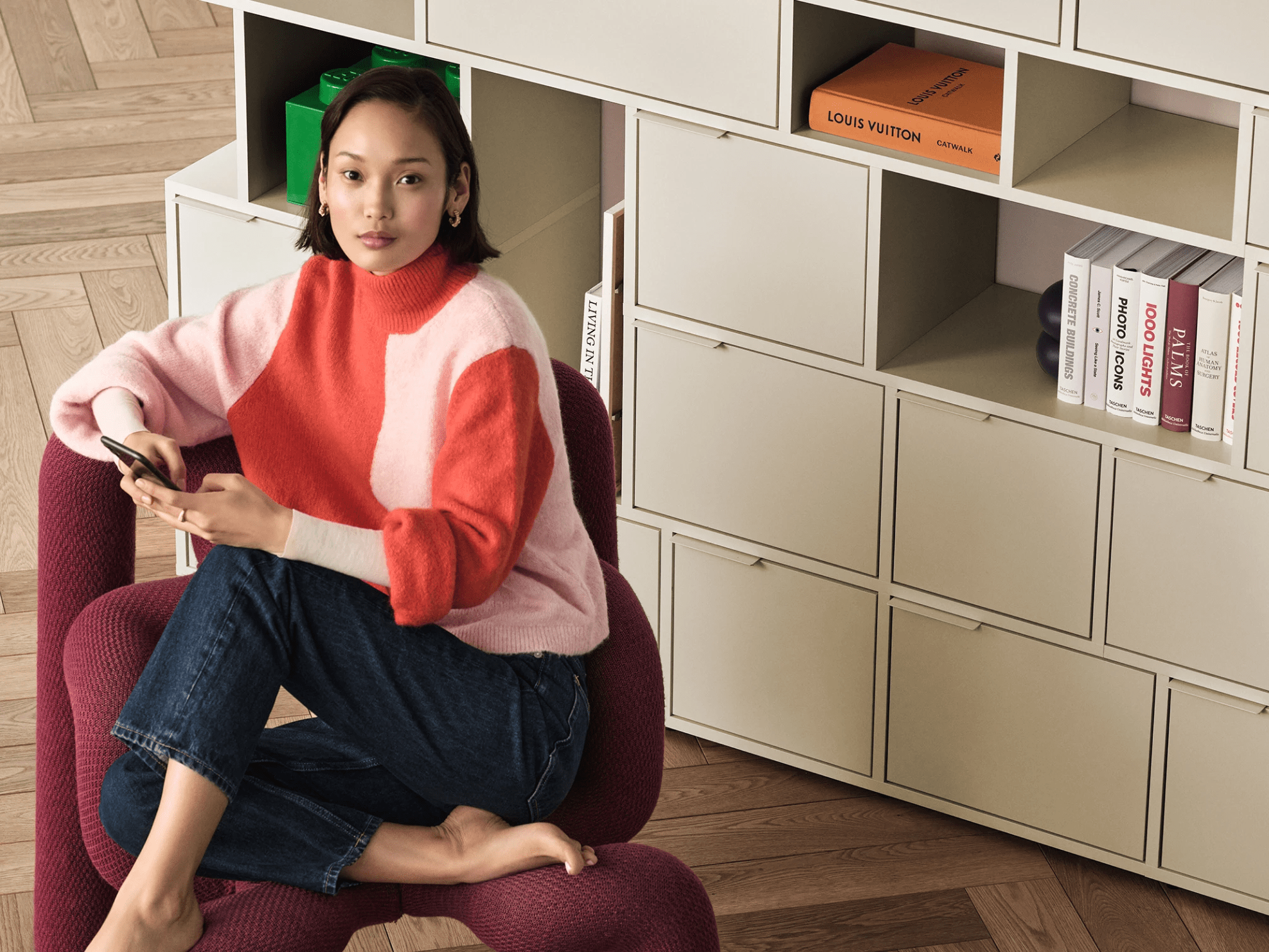 Bookcase in Beige with Drawers and Backpanels 2