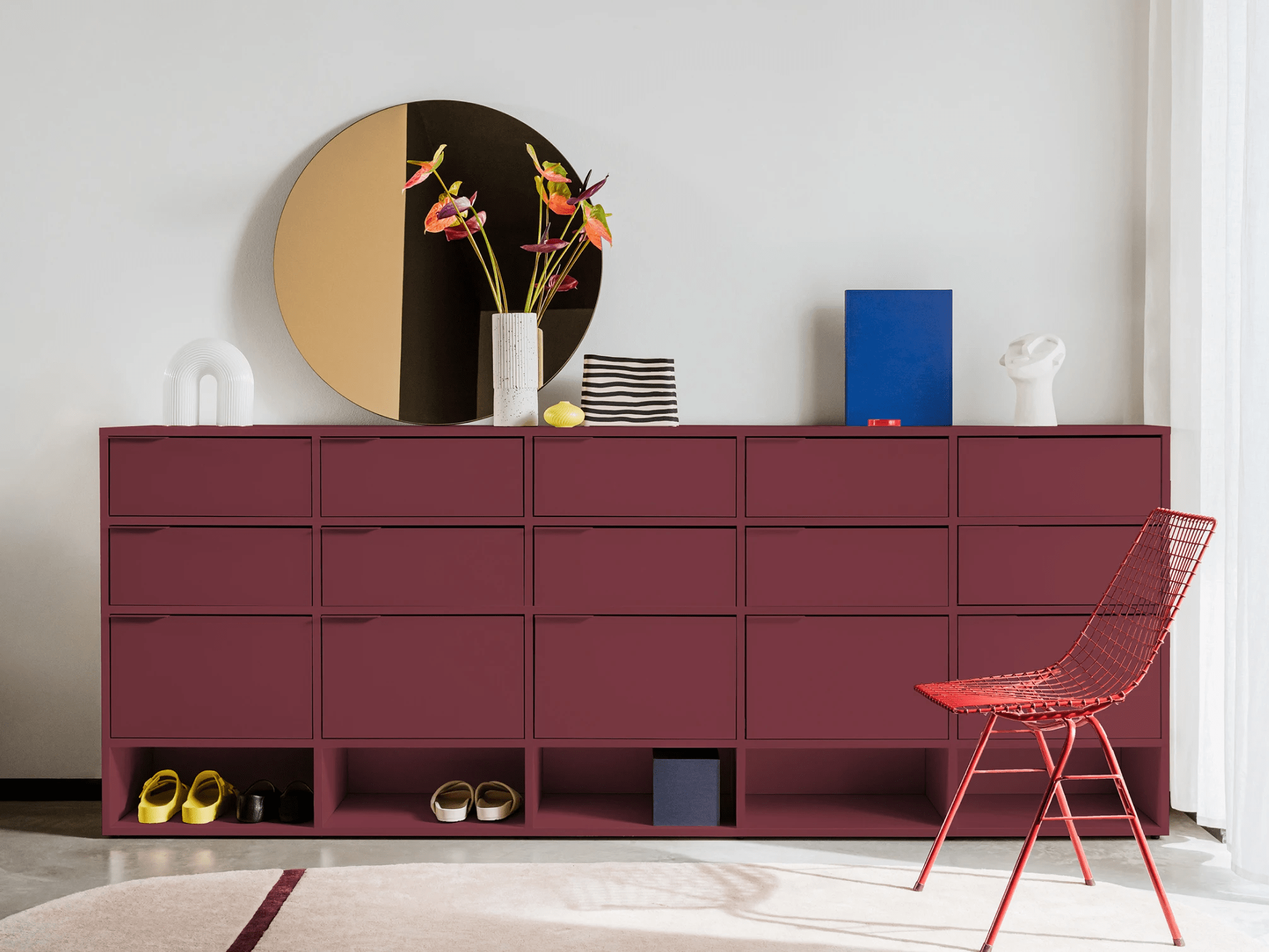 Chest Of Drawers in Burgund with Doors and Backpanels 2