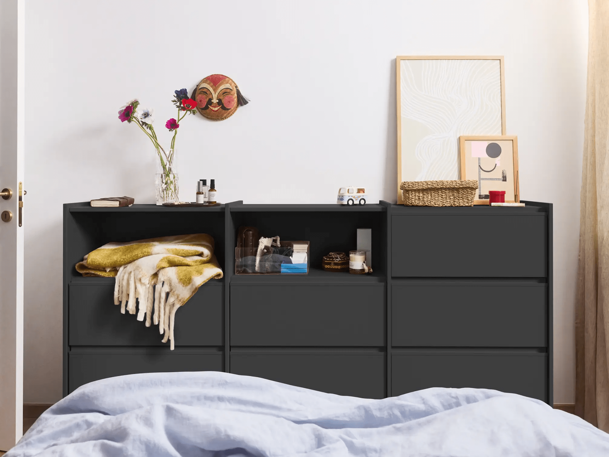 Chest Of Drawers in Black with External Drawers 2