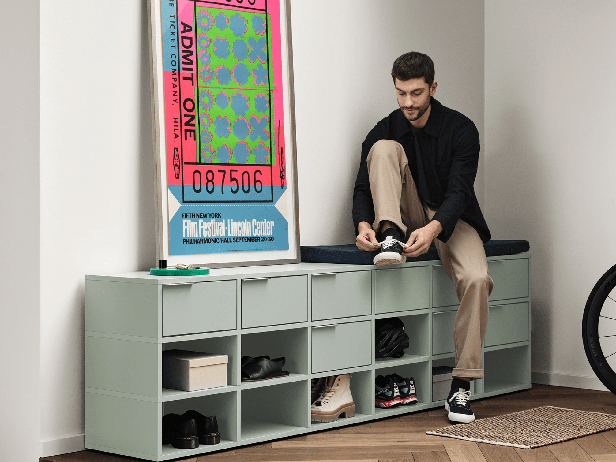 Shoe Rack in Green with Doors and Legs 1