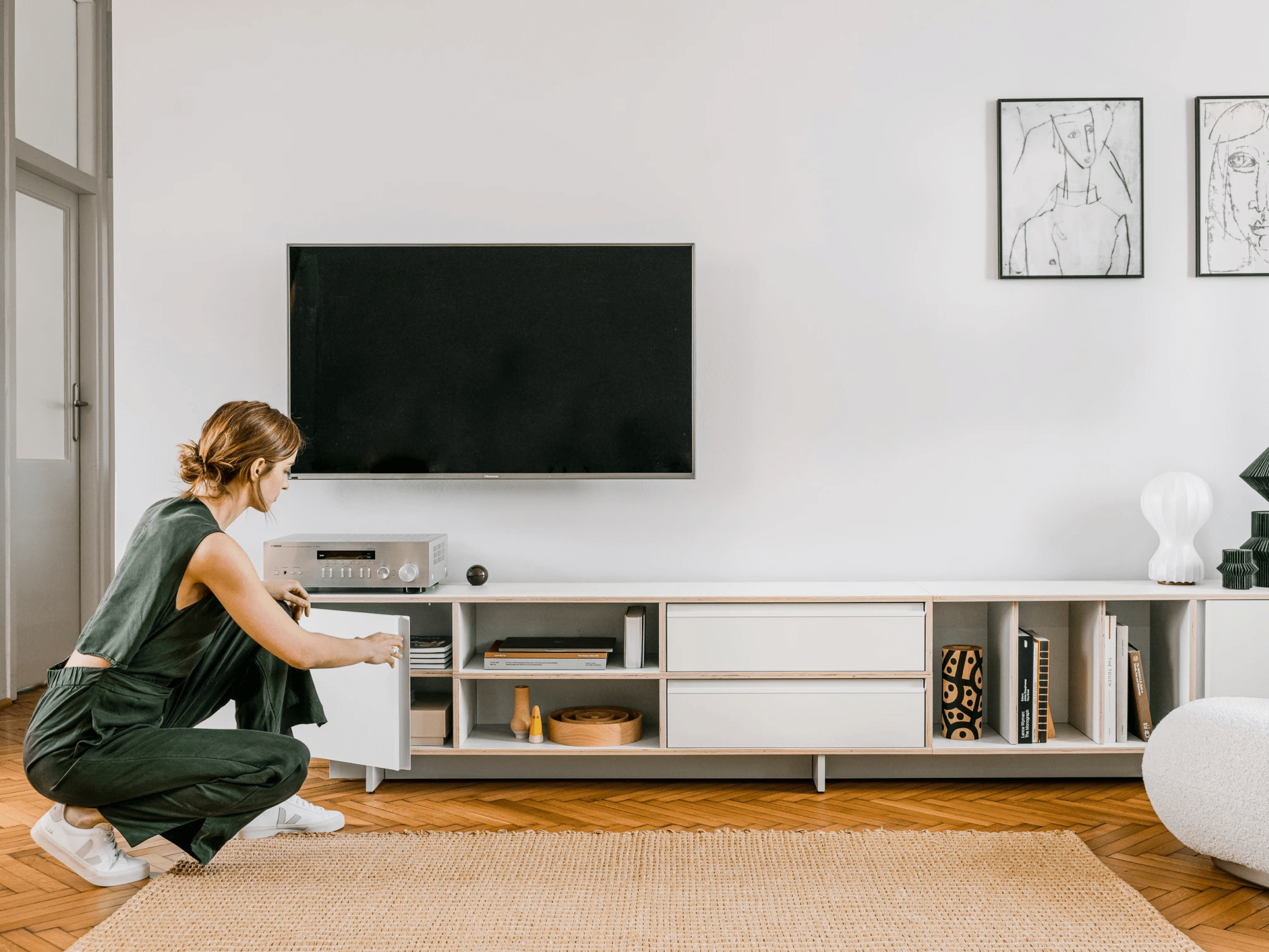 Tv Stand in White with Drawers and Cable Management 2