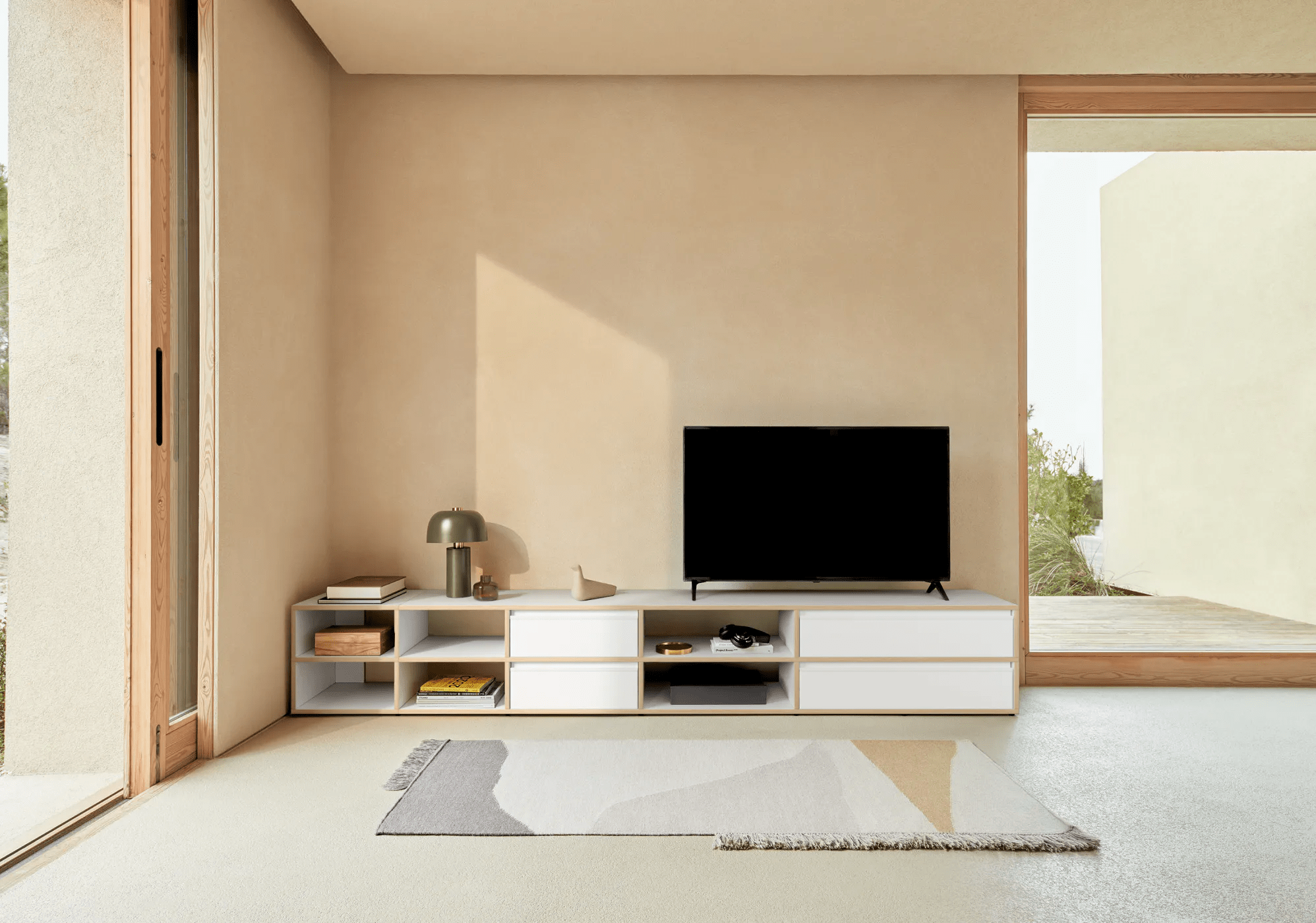 Mueble de Tv en Blanco con Cajones 1