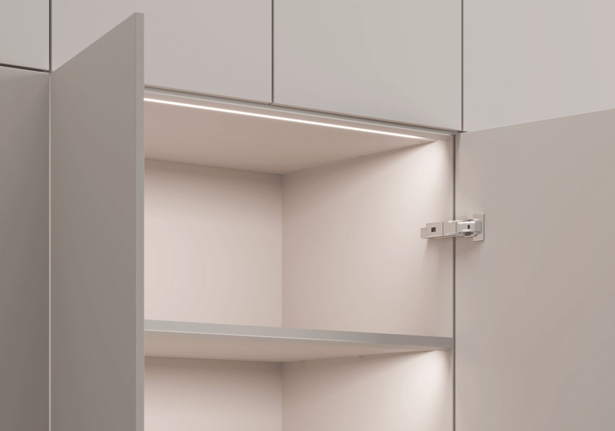 Kleiderschrank in Beige mit Innen und Aussen Schubladen 5