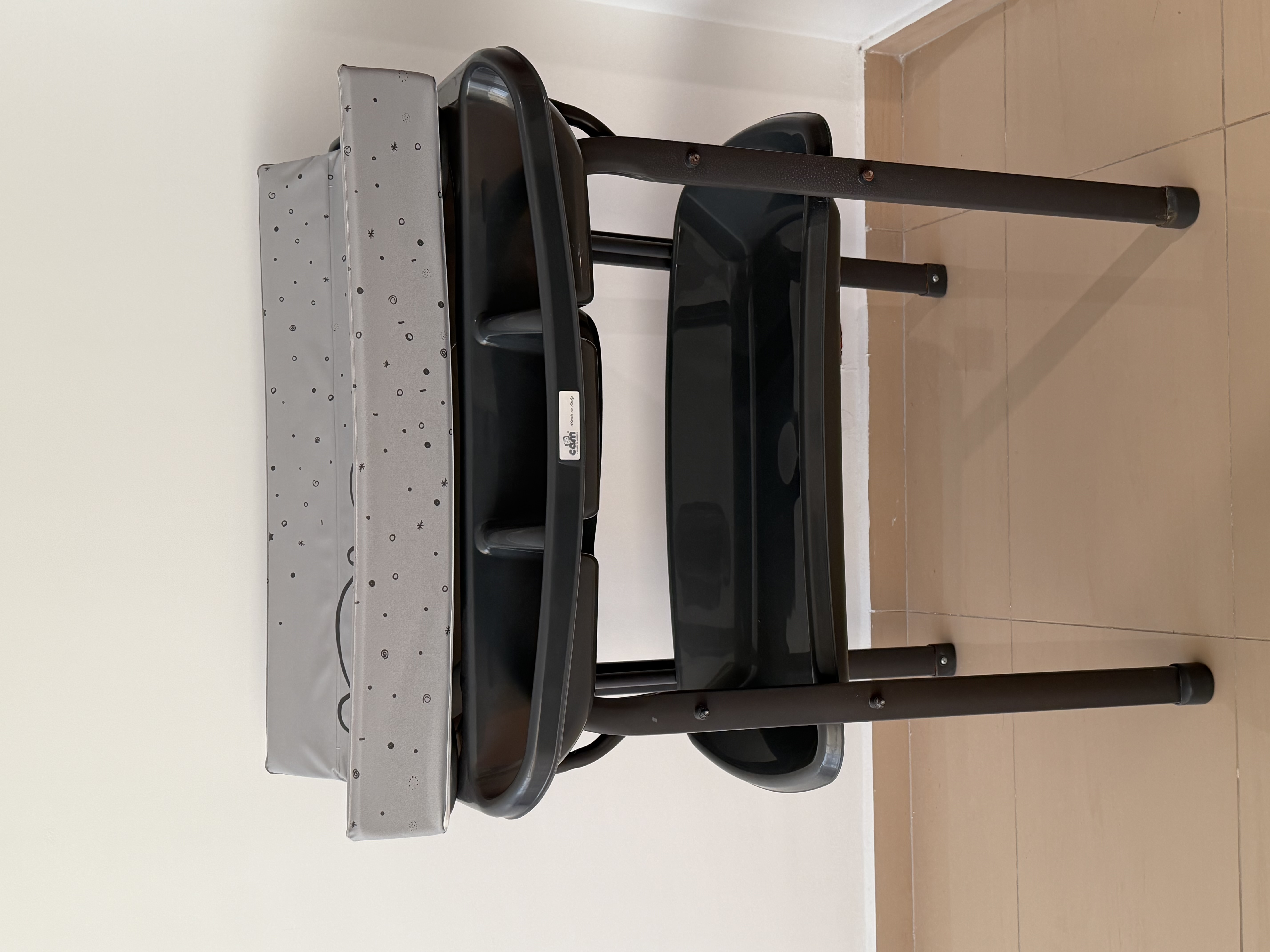Table à langer 2 en 1 avec baignoire CAM — 2/3